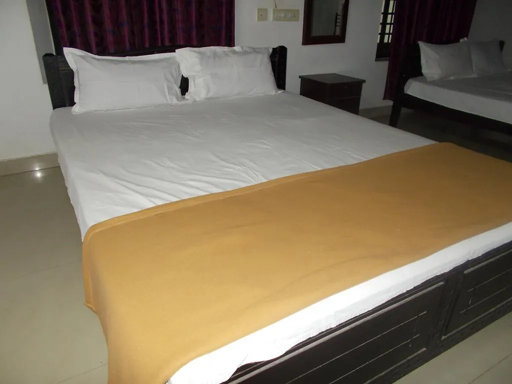 Guruvayur Bunglow Hotel 0*,  India